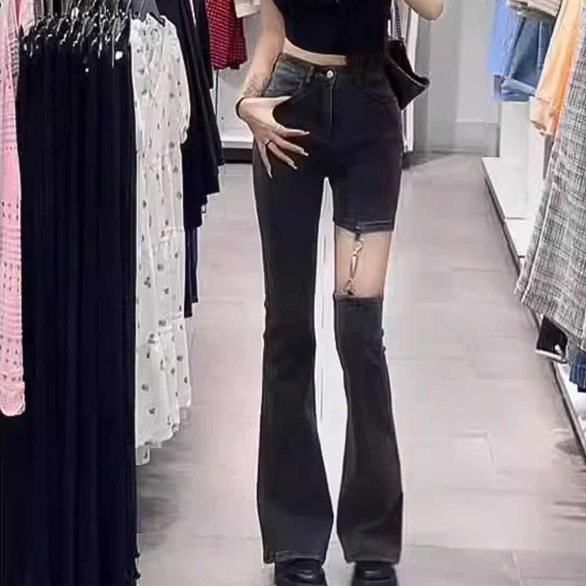 【最大21％OFF夏セールまとめクーポン有】デニムパンツ レディース 韓国ファッション ブーツカット ロングパンツ アシメ スリット 肌見せ セクシー 大きいサイズ XXL XXXL ガーター