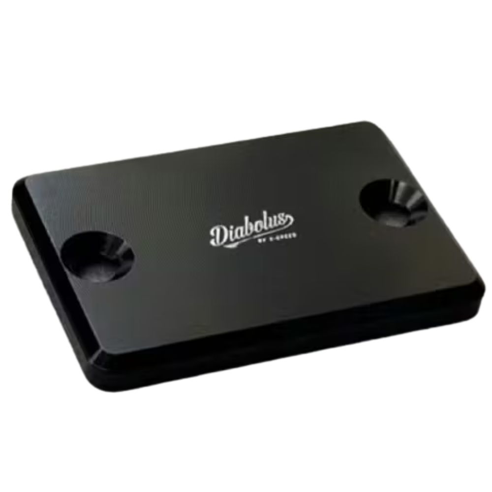 Rakuten - ホンダ GB350/GB350S/GB350C マスターシリンダーカバー ブレーキポンプカバー フラットタイプ アルミ削り出し ブラック GB05 / Diabolus by K-SPEED flat brake cover for Honda GB350 / GB350C / GB350S NC59 NC64