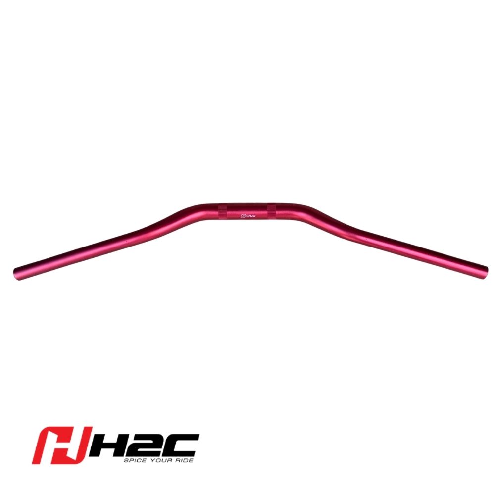 Item Information 商品説明 H2C Aluminum Handlebars Red For Honda CB250R/300R CB125R/150R 人気のH2C(エイチツーシー) のホンダ CB250R/300R CB125R/150R トラッカー アルミハンドルバー レッドです。 ボディラインに合わせたコンパクトで細身のデザインです。 取り付けられているハンドルバーを外しその部品を使って取り付けます。 注意して頂きたいこと 取り付けは自己責任でお願いします。 製品仕様 メーカー品番：APK94AH53195TA 適合車種：Honda CB250R/300R CB125R/150R MC52