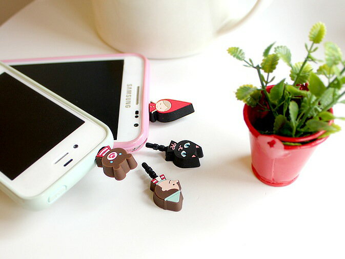 ピノキオ　かわいいスマホ　イヤホンジャック　pinocchio cute smart phone earphone jack charm cap【メール便可】