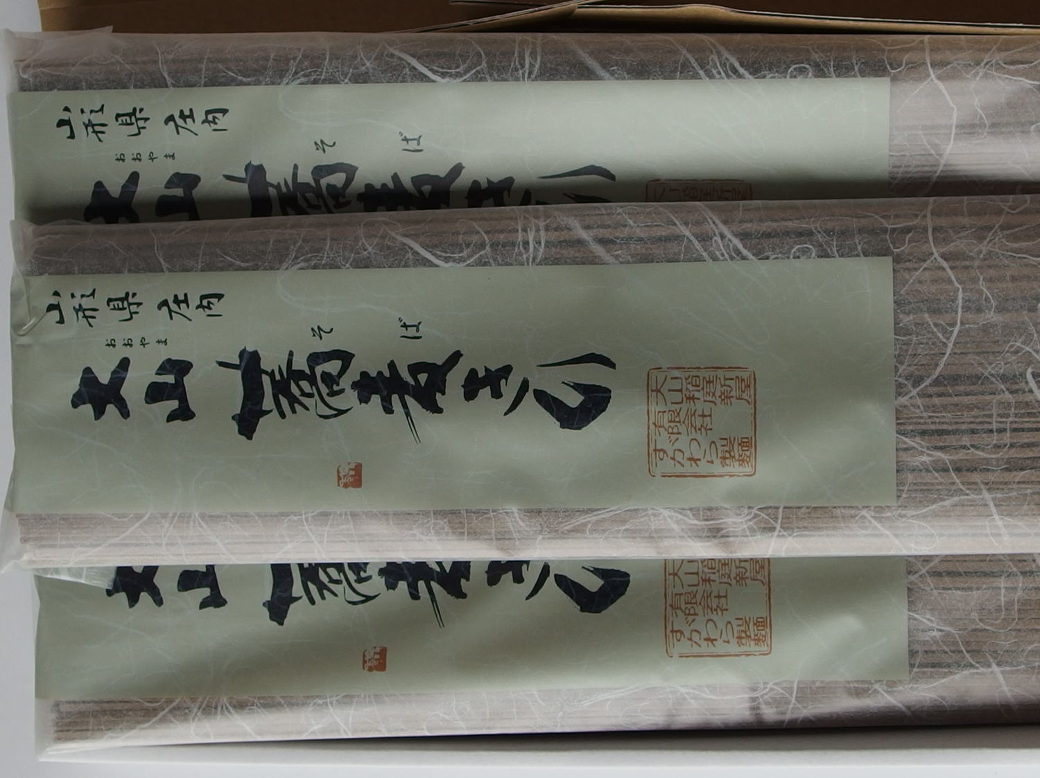 大山蕎麦きり 　400g　3把　箱入り