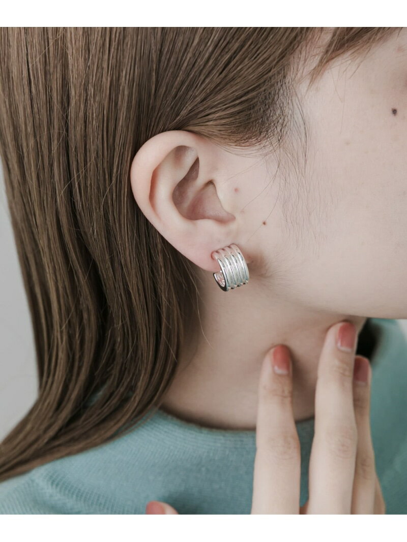 【SALE/50%OFF】トリプルフープイヤリング SMELLY スメリー アクセサリー・腕時計 イヤリング・イヤーカフ ブラック【RBA_E】[Rakuten...