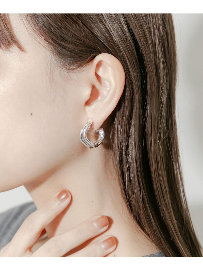 【SALE/50%OFF】ダブルウェーブフープイヤリング SMELLY スメリー アクセサリー・腕時計 イヤリング・イヤーカフ【RBA_E】[Rakuten F...