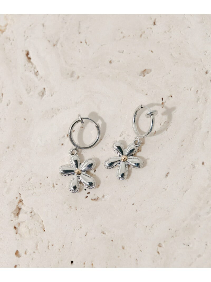 【SALE/50%OFF】ミニフラワースウィングイヤリング SMELLY スメリー アクセサリー・腕時計 イヤリング・イヤーカフ【RBA_E】[Rakuten ...