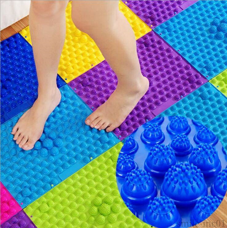 【送料無料】リラックス カラフル 持ち運び可 足裏刺激 ツボ押し健康マット 足踏み 足裏マッサージ マッサージマット 足つぼマット 6枚セット