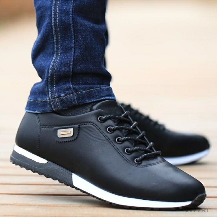 【送料無料】歩きやすい ウォーキングシューズ 通学 靴 通勤 軽量 スニーカー レースアップ シューズ ローカット 防水 スニーカー