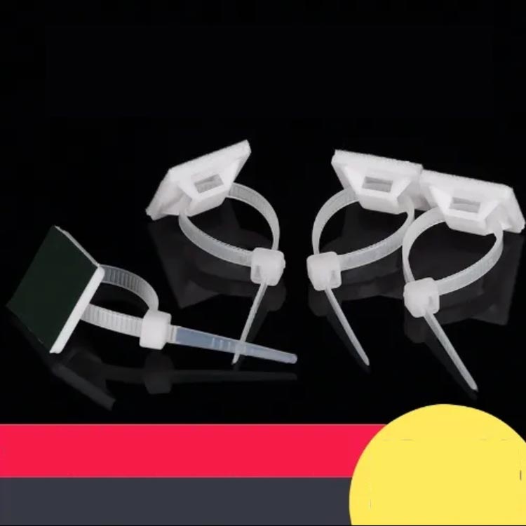 結束バンド式の転倒防止粘着パッド。粘着テープ式で、壁に穴を開ける必要がありません。 また、結束バンド式なので、ぐるっと巻き付けも出来、様々な家具に適応します。地震対策の家具ストッパーで、安心の暮らしを。今こそ、地震対策をお家に取り入れる時で...