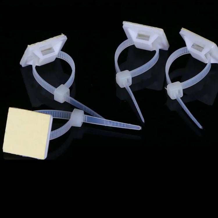 耐震ストッパー 40枚セット 穴開け不要 家具転倒防止器具 壁固定 転倒防止金具 災...