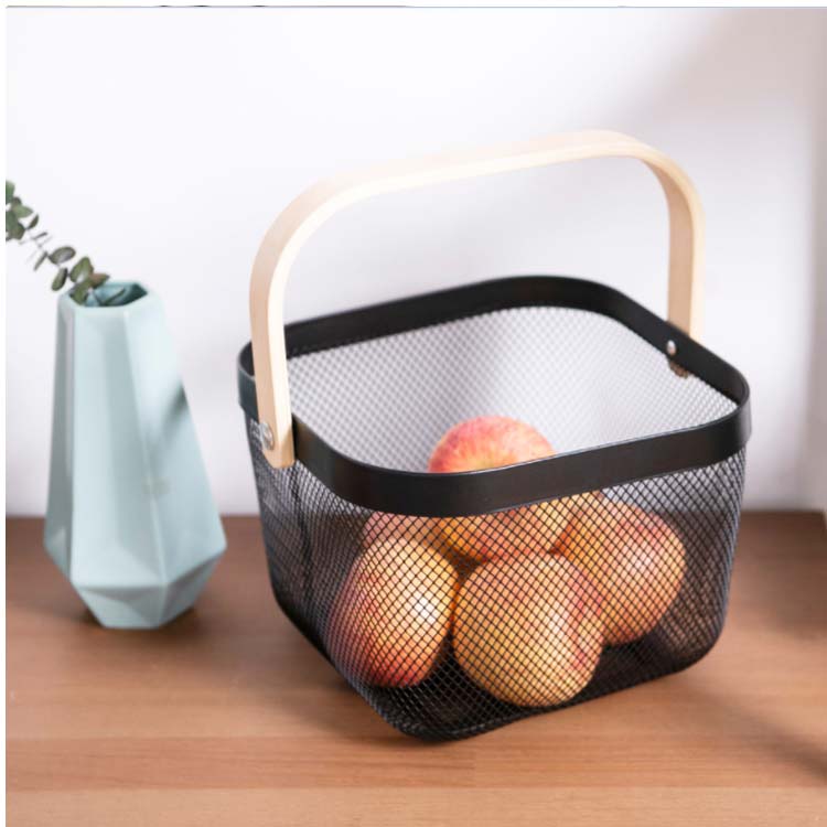 バスケット 約25x25x18cm メッシュ かご 持ち手付き 卓上収納 果物かご おしゃれ メタル製 天然木ハン..