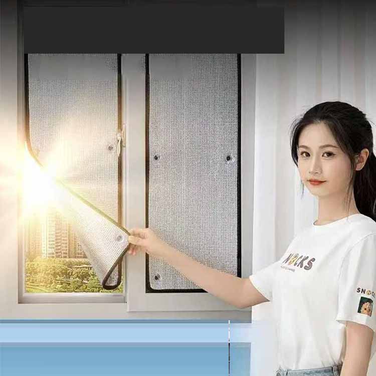 Rakuten - 窓ガラス 目隠し 目隠しシート 網戸用 窓 アルミ シート 窓用 省エネ 遮光シート 目隠シート UVカット 断熱シート 夏 遮光 冬 遮熱 目隠しフィルム 遮熱シート サンシェード 日よけ 紫外線対策 夏冬兼用 節電 網戸用 エコ対策