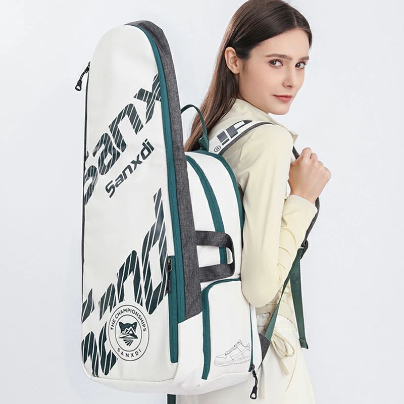 サイズ詳細等の測り方はスタッフ間で統一、徹底はしておりますが、実寸は商品によって若干の誤差(1cm～2cm )がある場合がございますので、予めご了承ください。製造ロットにより、細部形状の違いや、同色でも色味に多少の誤差が生じます。パッケージ...