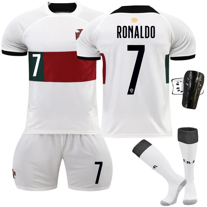 Rakuten - サッカーユニフォーム ポルトガル代表 アウェイホワイト 上下セットソックス付き 練習着トレーニングウェア 吸汗速乾通気性スポーツ素材 運動着試合応援用ウェア メンズジュニア男女兼用半袖