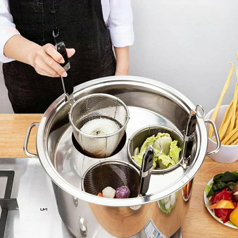 業務用店舗用 ザル付ステンレス そばゆで釜 茹麺鍋セット リング付 半寸胴鍋 IH対応 防錆 耐久性 多機能 カレー おでん 火鍋 しゃぶしゃぶ 店舗用 業務用店舗用 ザル付ステンレス そばゆ A B C タイプ1 タイプ2 タイプ3 タイプ4 タイプ5 タイプ6 タイプ7 タイプ8 タイプ9 タイプ10 タイプ11 タイプ12