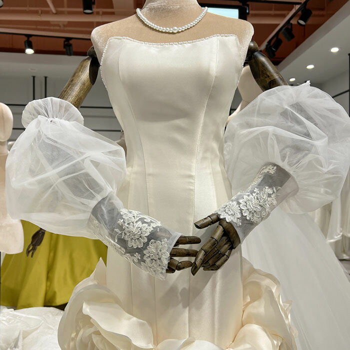Rakuten - パフスリープ 花柄レース 付け袖 二の腕カバー アームカバー ゴム留め 刺繍レース ソフトチュール ボレロ 羽織り ケーブル ショール パーティードレス用 ウェディングドレス用 ワンピース用 ブラック/ホワイト 披露宴/二次会/発表会/演奏会/お呼ばれ/ブライダル/花嫁/格安