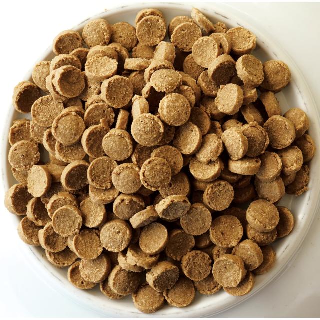 ヤムヤムヤム 馬肉 ドライタイプ 50g 3袋セット 犬用 犬 ドッグ ドッグフード ぺットフード 正規品 国産 無添加 保存料 着色料 香料等 合成添加物 一切不使用 新鮮 ヒューマングレード いぬ ごはん 成犬 シニア犬 老犬 子犬 パピー 超小型犬 チワワ トイプードル Yum Yum Yum smilelife001-10000056 Smile Life Store サンプル画像3