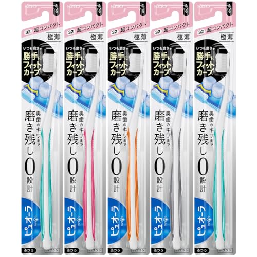 白緑/1個 (x 5)/-・パッケージ個数:5商品の説明 商品説明 極薄超フィットハブラシ。花王史上最薄級2．5mmの「極薄ヘッド」とピュオーラ独自の「密着ウェーブカット」「密着先細毛」が、磨きにくい奥歯の奥、歯と歯ぐきのキワ、歯と歯のすき間の3大難所を攻略。潜んだ菌ごと歯垢を除去。歯ぐきにもやさしい磨き心地。 柄の材質 無色部 ： 飽和ポリエステル樹脂 カラー部 ： AS樹脂 毛の材質 ナイロン 包装容器の材質 プラ（カバー：PET） 紙（台紙） 原産地：Made in Japan 1個あたりサイズ（mm）：15×38×230 ＜補足情報＞ ヘッドの長さ／幅　：　超コンパクト／スタンダード幅 毛の硬さ　：　ふつう 耐熱温度　：　60℃ 識別番号　：　32 お買いかえの際は、パッケージにある識別番号を参考にご購入ください。 その他　： ●毛先を上手に使って、軽く小刻みに磨きましょう。力の入れすぎは、歯ぐきを傷つける原因にもなります。 ●毛先がひらいたらとりかえましょう 【発売元、製造元、輸入元又は販売元】：花王 【ブランド】：ピュオーラ 【品名】：歯ブラシ・安全警告 過度な力での使用は歯ぐきを傷つける可能性があります。軽く小刻みに磨いてください。毛先が開いたら交換してください。