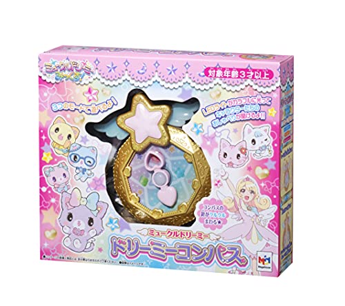 ゴールド/-/-・(C)2021 SANRIO CO. LTD. APPROVAL NO.S612348ミュークルドリーミー みっくす製作委員会・テレビ東京・単4乾電池3本使用(別売)・お客様の年齢層:キッズ・ブランド:メガハウス(MegaHouse)「ミュークルドリーミー ドリーミーコンパス」が登場! ゆめちゃんたちが「ユメシンクロ」するときに活躍するあこがれキュートななりきりアイテム!コンパスの針もくるくる回るよ。 7色LEDライトが光り、キャラクターたちのおしゃべりが聞ける! ~3つのモードで遊ぼう!~ 1.ドリームモード…「ユメシンクロ」時の挿入歌やキャラクター音声がいっぱい! 2.サーチモード…臨場感あふれるキャラクターたちの音声! 3.夢占いモード…みゅーちゃんたちが教えてくれる夢占い!