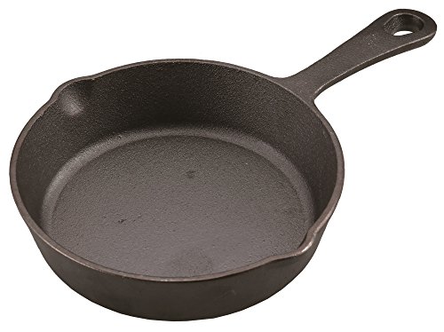 16cm鉄の色/16cm/UG-3027・Style:16cm・パッケージ個数:1・製品サイズ(約):180×280×高さ45mm・重量(約):1kg・材質:鋳鉄・ご家庭でも使用可能、オーブンも使用可能・原産国:中国製品サイズ:(約)180×280×高さ45mm 製品重量:(約)1kg 材質:鋳鉄 原産国:中国 【特徴】 フライパンより厚みがあり、熱をじっくり均等に伝えます。 調理してそのまま食卓に。 ご家庭でも使用可能。 オーブンOK! サイズは10・13・16・20・25cmと豊富なバリエーション。 両手タイプは13・16・18cm、オーバルタイプはS・Mサイズがあります。 レンタル等による貸出、オークション等による販売や中古販売、及び譲渡によって発生した故障・破損・損害・事故などにつきましては一切責任を負いかねますので予めご了承ください。
