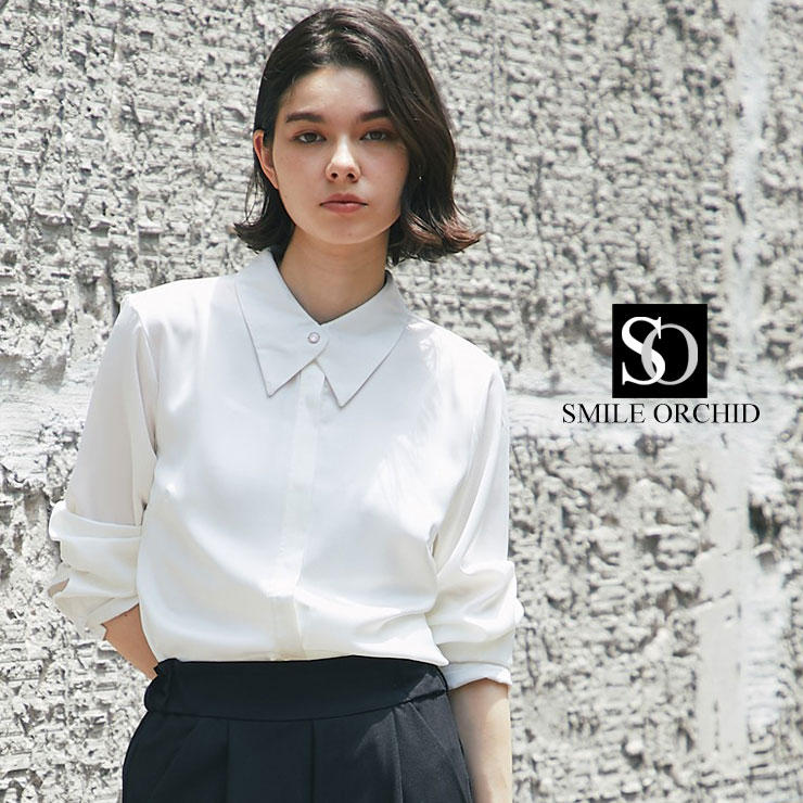 ワンポイントビジューボタン長袖ブラウス レギュラーカラー シャツ ブラウス トップス 長袖 無地 ビジュー ワンポイント レディース オフィス フォーマル カジュアル 20代 30代 40代 50代 SMILE ORCHIDのサムネイル