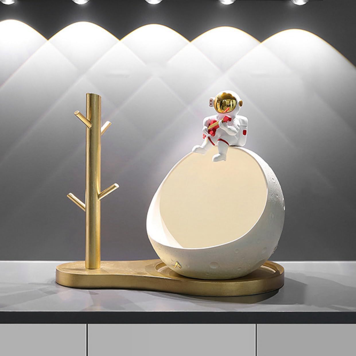 宇宙飛行士の置物 キー収納 収納トレイ 多機能収納 卓上収納 置物 オブジェ 小物入れ 鍵置き 鍵入れ ジュエリー 鍵 腕時計 玄関 F 収納 おしゃれ インテ...