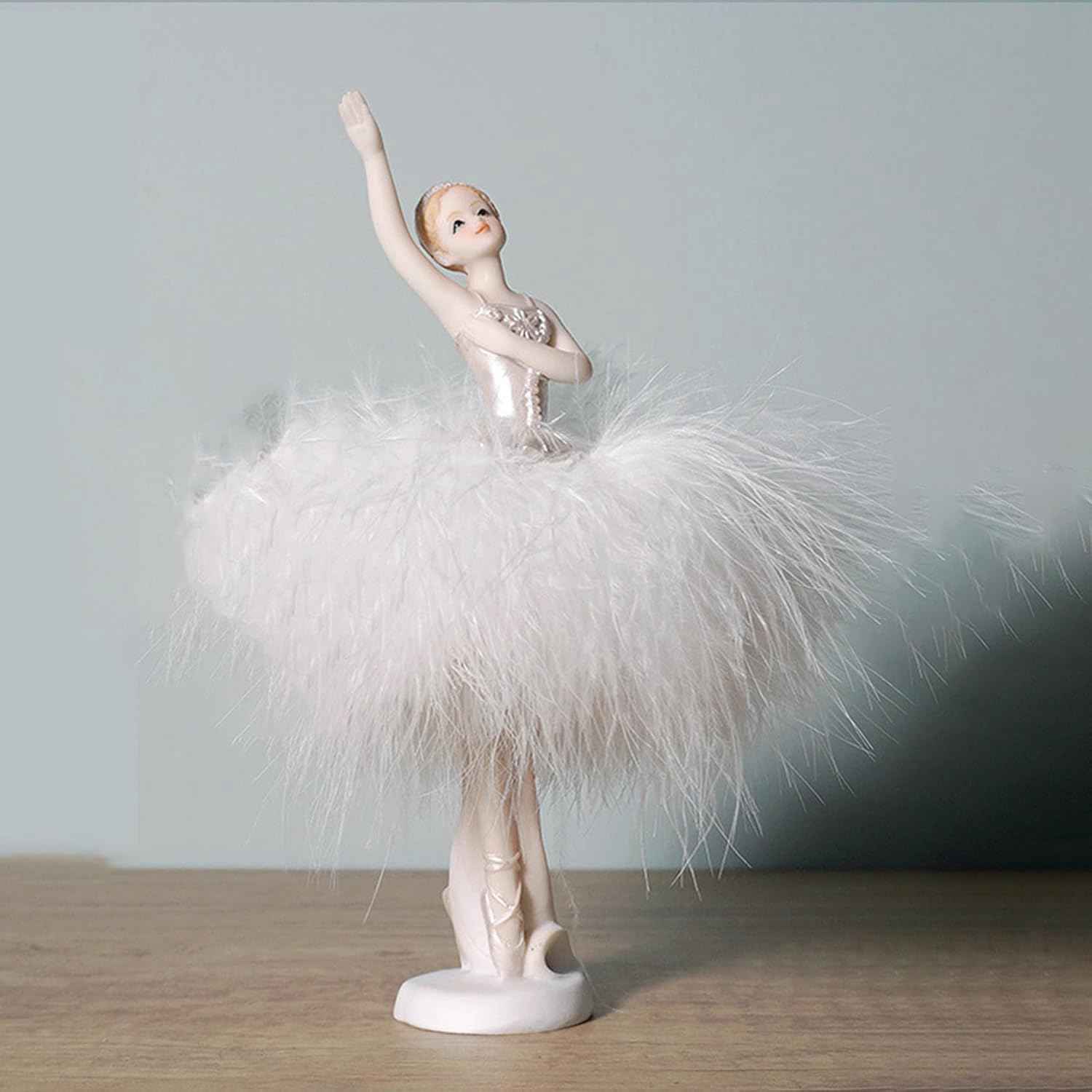 置物 バレエガール オーナメント バレエダンサー F バレエの置物 女の子の置物 誕生日 樹脂製 装飾 コレクション 耐久性 長持ち Diy 踊り子 タイプ2 ...