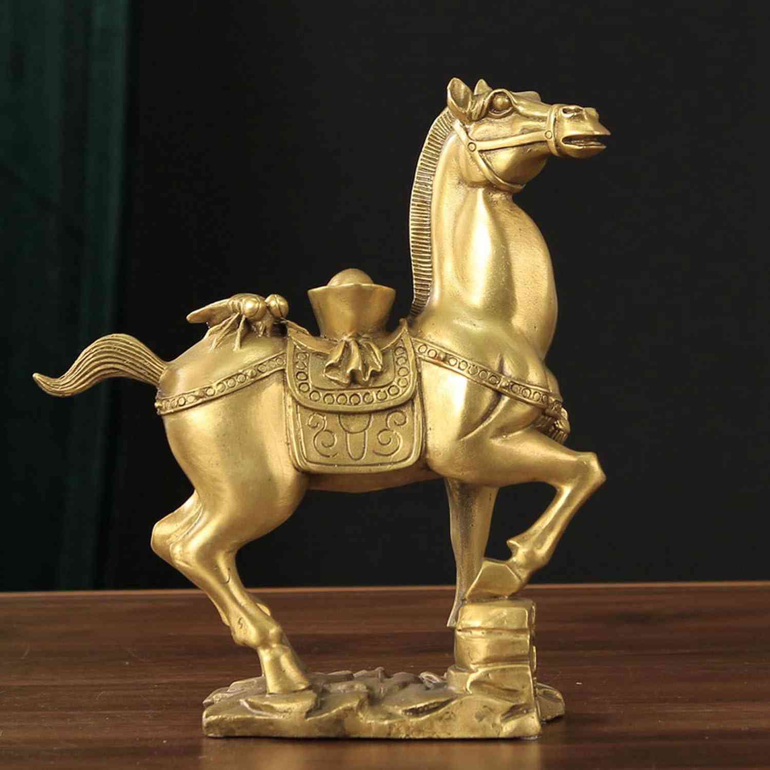 馬 置物 風水 アンティーク インテリア 銅製 彫刻 縁起 家 机 車 玄関 オフィス テーブル デスク タイプ2 装飾 F ホーム 飾り 馬の彫刻 馬の置物 ...