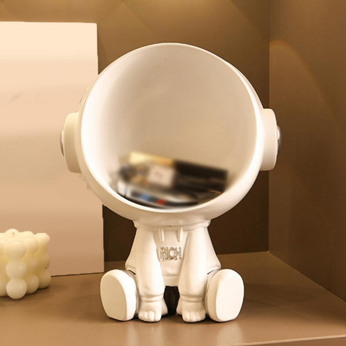 宇宙飛行士の置物 キー収納 タイプ1 収納トレイ 多機能収納 卓上収納 置物 オブジェ 小物入れ 鍵置き 鍵入れ F ジュエリー 鍵 腕時計 玄関 収納 おしゃ...