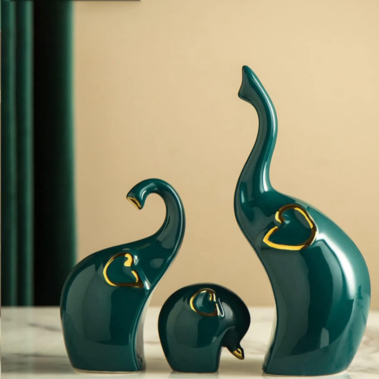 北欧 雑貨 置き物 北欧風 置物 玄関先 スタイル 部屋 卓上 F うさぎオブジェ ウサギ 雑貨 タイプ 陶製 マイクロ景観 縁起物 うさぎのオーナメント うさぎの彫刻 おもしろ オーナメント ガーデ