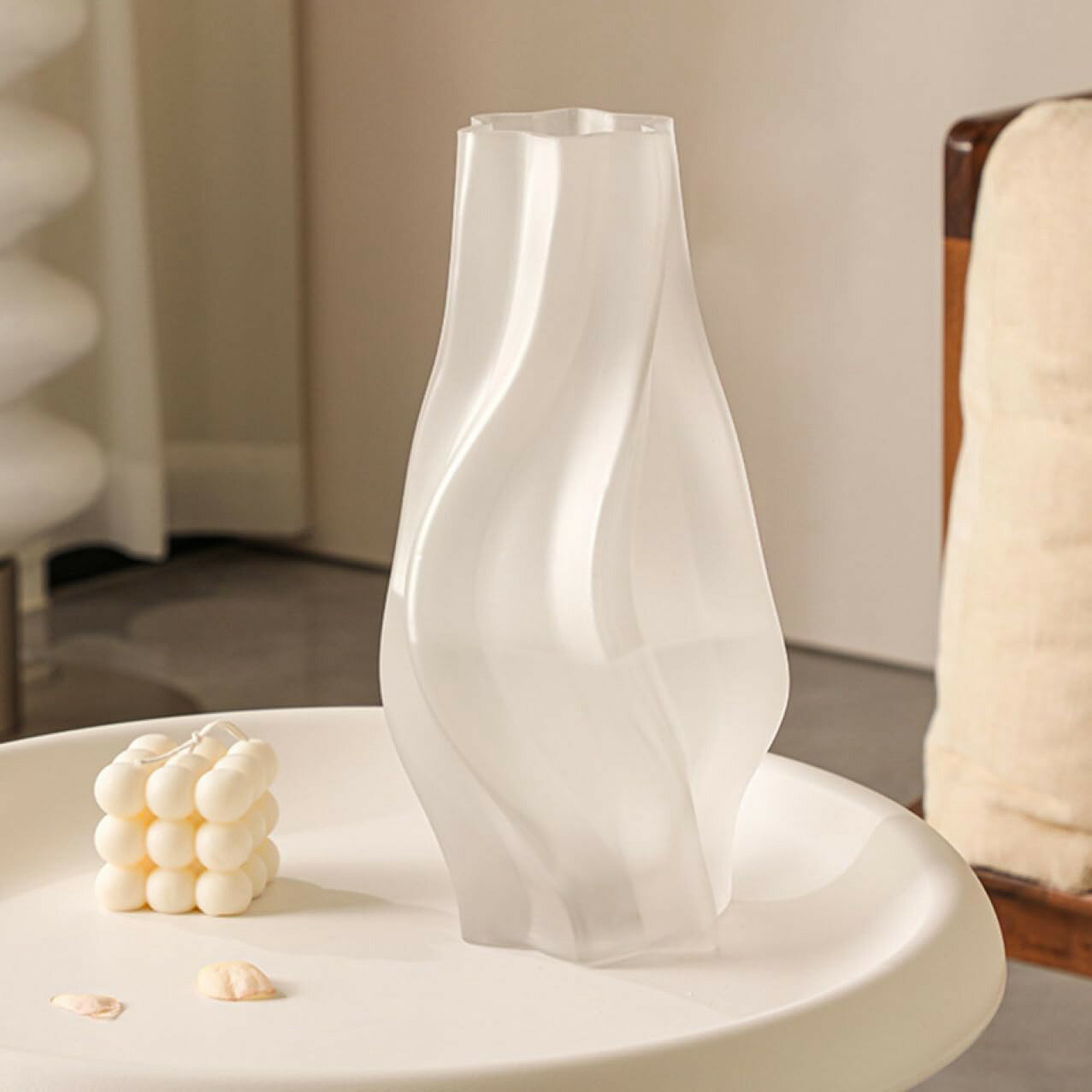 オブジェ 置物 ラワーベース 一輪挿し ガラス製 M 置物 花瓶 インテリア ドライフラワー 生花 造花 植物 かわいい モダン 北欧 マット オブジェ モダン...