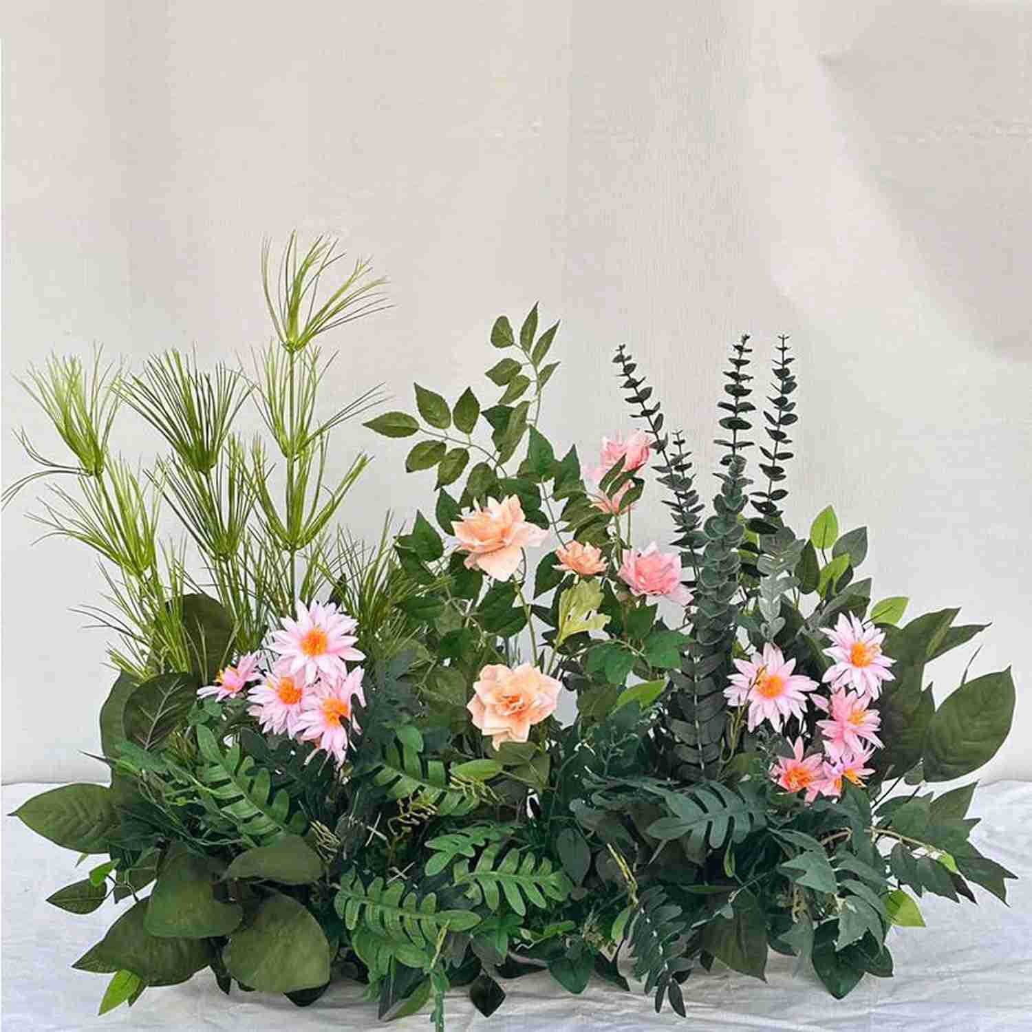 造花 観葉植物 シルクフラワー 屋外 道路装飾 カラー6 結婚式 フェイクフラワー 100CM 春 フェイクフラワー 店舗飾り 花箱 花の茂み 花の茂み 造花 発泡ボトム付き 屋外対応 簡単保・ 花の