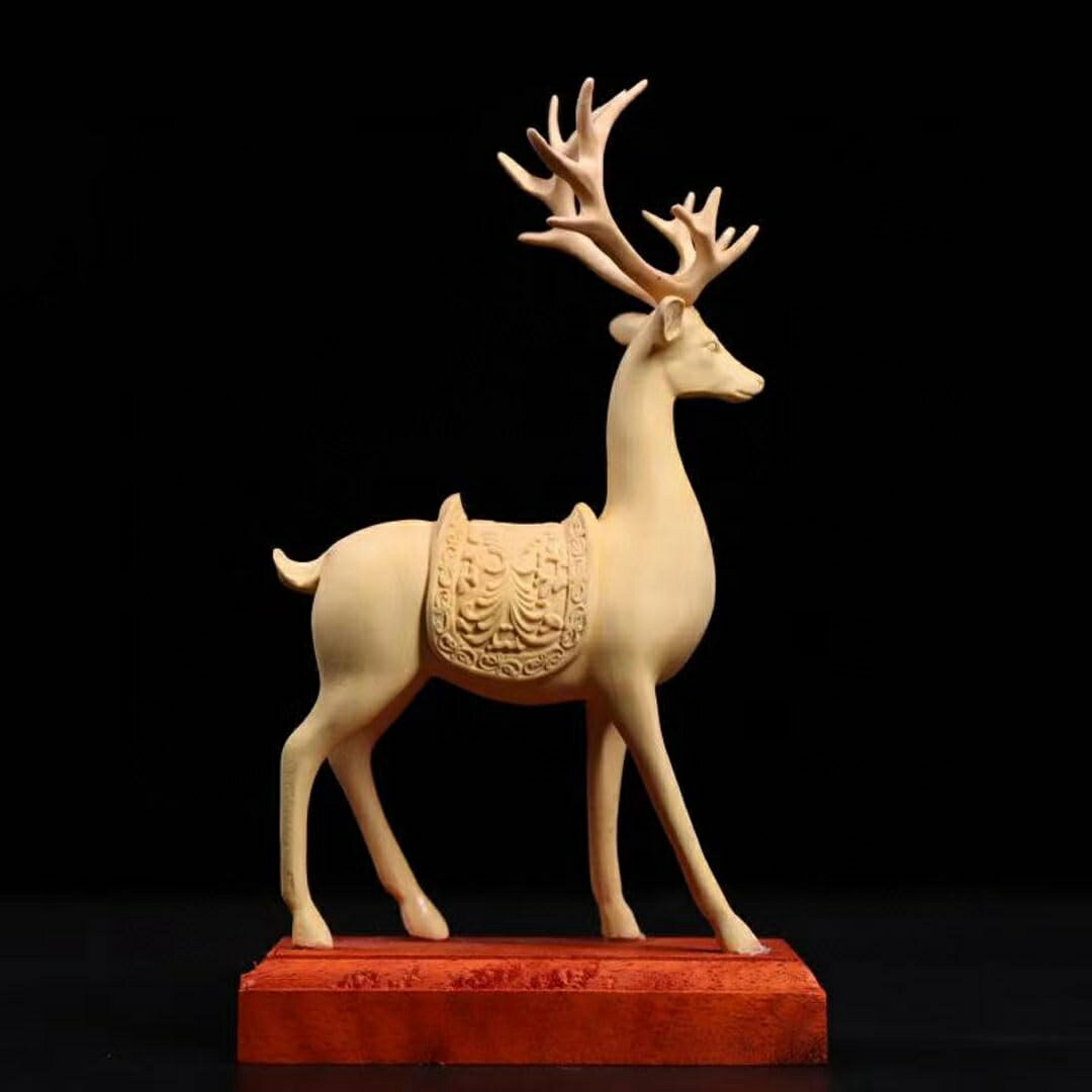 木彫り エゾシカ 鹿(Sika Deer) 天然木製(柘植ツゲ)彫像 木製彫刻 置物 招財 開運 金運アップ インテリア 金運祈願 開運 商売繁盛祈願 パワース...