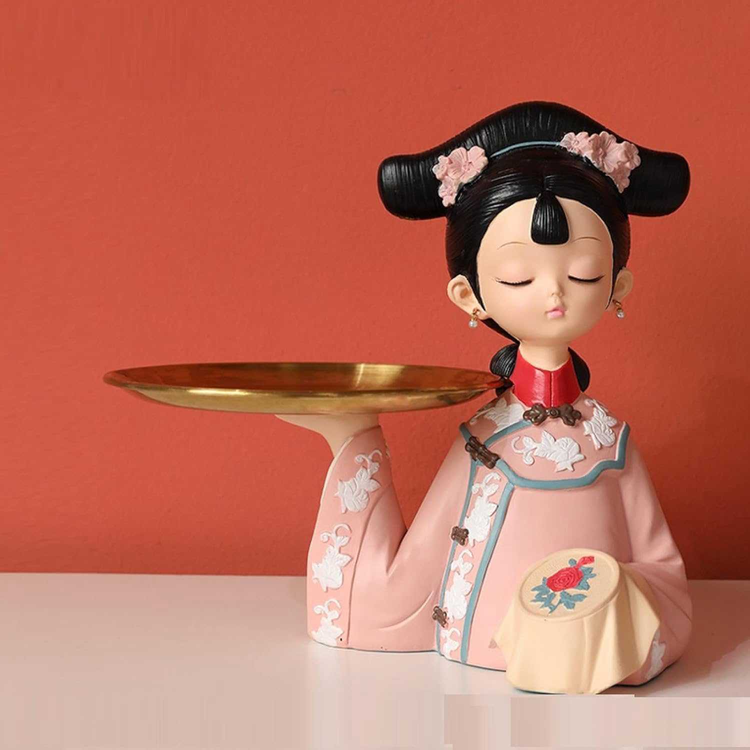 刻の置物 恐れを知らぬ少女の像と収納デスクの彫刻の置物