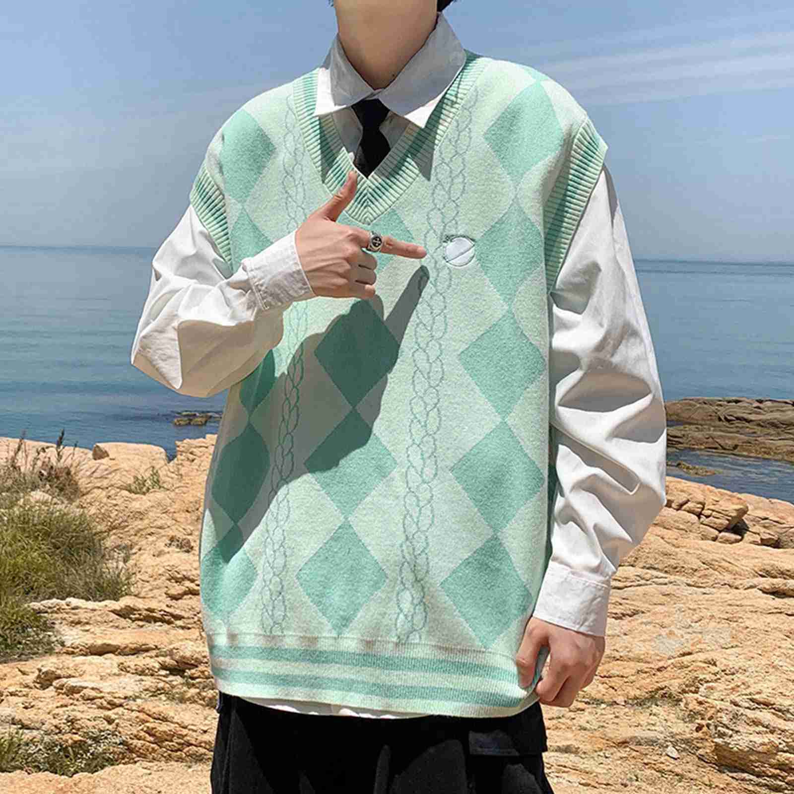 ニットベスト メンズ セーターベスト 秋冬 春秋 Vネック カジュアル ゆったり 着回し 大きいサイズ 重ね着 アーガイル 定番 かっこいい 学院風 通学 お出かけ 快適 普段着 もっちり生地 ベスト グリーン