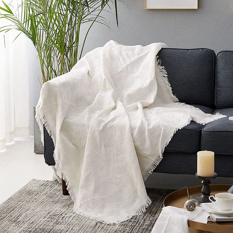マルチカバー 両面使える フリンジ付き ホワイト 白 90×240CM ソファ 大判 正方形 長方形 北欧 無地 ソファカバー 1人掛け 2人掛け 3人掛け おしゃれ キズ防止 犬猫対策 毛布 ペットカバー 保護カバー 水洗い オールシーズン [2]