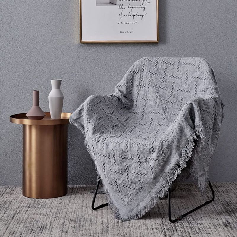 マルチカバー 両面使える フリンジ付き グレー 90×240CM ソファ 大判 正方形 長方形 北欧 ソファカバー 1人掛け 2人掛け 3人掛け おしゃれ キズ防止 犬猫対策 毛布 ペットカバー 保護カバー 洗える 四季通用 [2]