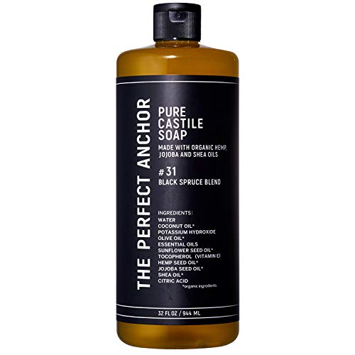 ブラックスプルースブレンド/944ml/4534418000766・ScentName:ブラックスプルースブレンドSize:944ml・パッケージ個数:1・100％天然成分で合成添加物不使用の認定オーガニックソープ・日本人の肌に合うようにアレンジ済の米国製カスチールソープです・毛穴の黒ずみやメイクまで落とせるのにつっぱらず、うるおい美肌成分が顔も体も、透明感のあるスベスベ肌へと導きます・使用用途：洗顔・クレンジング・ボディ洗浄・内容量：944ml商品紹介 ●これ1本で顔も体も洗え、メイクも落とす米国製のオーガニックソープです。 ●100%天然・無添加で、極めて厳しい基準で知られる、オレゴンティルスのオーガニック認定を受けております。 ●更に日本人の肌に合うようにアレンジ済み。毛穴の黒ズミやメイクまでしっかり落とせるのにつっぱらず、うるおい成分(ヘンプ油、ホホバ油、シア脂油)が顔も体も、透明感のあるスベスベ美肌へと導きます。(酸化皮脂などによる汚れ) ●香りはアロマ用精油を使用しておりますので、肌をケアしながら香りで癒されます。 ●合成界面活性剤、合成保存料、合成着色料、合成香料一切無添加。また動物実験を行っておらず、生分解されるため、環境にも配慮した優しい石けんです。 ●カスチールソープとは中世ヨーロッパのカステリヤ王国で作られていた、植物オイルを主体とした石けん。王侯貴族が愛用していたことで知られています。 原材料・成分 水、ヤシ油（）、水酸化K 、オリーブ果実油（）、香料（エッセンシャルオイル）、ヒマワリ種子油（）、トコフェロール（ビタミンE）、アサ種子油（）、ホホバ種子油（）、シア脂油（）、クエン酸・・・オーガニック成分 使用方法 ●濡らした手やスポンジ、ネットに適量とり、泡立てて顔や体を洗ってください。 安全警告 ●自然成分なので、約15度以下で白く濁ります。また、色や香りにばらつきが出たりもします。●合成界面活性剤不使用なので成分の一部が浮遊、沈殿することがあります。●どれも品質に問題はございません。●液が固まって穴が詰まりやすくなるので使用後は必ずフタをしめてください。●穴が詰まった時は、ボトルを押すと液が飛び目に入る恐れがありますので、楊枝などで穴を突いてからご使用ください。●乳幼児が飲んだり目に入れたりしないようご注意ください。●目に入らないようにご注意ください。目に入った時は、すぐに水で洗い流し、医師にご相談ください。●お肌に合わない時や異常のある時は使用を中止し、医師にご相談ください。