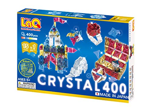 クリスタル400ブルー、レッド、イエロー、クリア/3.99 x 11.99 x 16 cm/L005632・PatternName:クリスタル400・パッケージ個数:1・LaQの世界を広げてくれるクリアパーツセット・クリアレッド・クリアブルー・クリアイエロー・クリアの4色のパーツセットです。・「LaQ（ラキュー）」は四角と三角の基本パーツと5種類のジョイントパーツをつなげて、色々なものが作れる知育玩具です。・パーツを組み立てる動作は、右脳と左脳の両方を刺激し、想像力や思考力の発達を促します。国内・海外で多くの賞を受賞している【日本製のブロック】です。・付属品:LaQクリアパーツ400pcs+15種類の作り方説明書商品紹介 LaQの世界を広げてくれるクリアパーツセット クリアレッド・クリアブルー・クリアイエロー・クリアの4色のパーツセットです。 「バラのブレスレット」「白鳥」「トロピカルジュース」「宝石箱と指輪」「王冠」「こま」「ガラスの靴」 「カエル」「クラゲ」「クモ」「キャンディ」「ペガサス」「テディベア」「クリスタルボール」「お城」の15種類に組み替えられる作り方の本1冊つき。 安全警告 小部品があります。誤飲・窒息の危険がありますので、3歳未満のお子様には絶対に与えないでください。