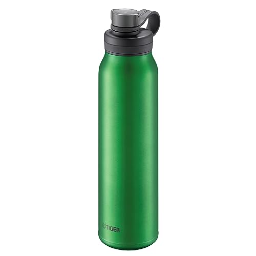 炭酸ボトルグリーン/1500 ml/MTA-T150GE・Style:炭酸ボトルColor:グリーンSize:1500 ml・パッケージ個数:1・4904710432792・容量:1500ml ・商品サイズ本体:(約)幅10.5×奥行9.1×高さ34.2 本体質量:約530g 【炭酸を持ち運べる「炭酸対応せん」】 炭酸ガスの噴き出しを防ぎ開けやすい「ガス抜き構造」と内圧の高まりに対応する「安全弁」を備えた当社独自のBubbleLogic(バブルロジック)を採用。 噴き出しや飛び散りを防ぐことにより、冷たくてフレッシュな炭酸を持ち運びできるようになりました。 【圧力を逃す安全装置】 ・万が一、ボトル内の内圧が高まった際、安全弁が作動してボトル内の圧力を逃すことで、キャップが飛んだり、内容物が噴き出ることを防ぎます。 【炭酸が長持ちする、スーパークリーンPlus加工】 ・ボトルの内面になめらかで光沢のあるスーパークリーンPlusプラス加工を施すことにより、内面に凹凸のあるボトルに比べて、炭酸の気化を抑えることが可能です。 また、常温のペットボトルと比較しても保冷状態が続くため、結露も防ぐことができます。 【安心して使える抗菌加工の飲み口・ストラップ】 ・近年高まる衛生面へのニーズを受け、外出時でも安心してご使用していただけるよう、飲み口とストラップに抗菌加工を施しました。 飲み口は、SIAA(抗菌製品技術協議会)の認証を受けております。 【はずせる飲み口と丸洗いOKの本体】 ・飲み口がはずして洗え、お手入れも簡単です。本体も丸洗いできるので、清潔感をキープ。 つけおき洗い、食器洗浄機での丸洗いはしないでください。