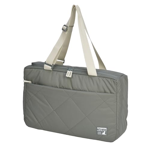 グレーグリーン/18L/UE-700・Color:グレーグリーンSize:18L・製品サイズ:(約)幅44×マチ16×高さ29cm、容量:(約)18L・製品重量:(約)490g・材質:本体表地/ポリエステル(PVCコーティング)撥水加工、内生地/PEVA防菌加工、中綿/PET、断熱材/ポリエチレンフォーム、中敷き/ポリエチレン、ベルト/ポリプロピレン・原産国:中国・特徴:保冷力の高いキルティング生地クーラーバッグ。キルティング生地とは表地と裏地の間に綿を挟みステッチで押さえる縫製で、もともと防寒用の敷物として使われていたもので、優れた保温性が特徴。その特徴を生かしてクーラーバッグにしました。ショッピングや行楽、スポーツ時のバッグとしても。ファスナーから冷気が逃げないフラップ付き構造。取り出しやすいU字型開閉ファスナー。500mlのペットボトルが14本入ります。小物を入れられる前面ポケット付き。中敷き付き。特徴:保冷力の高いキルティング生地クーラーバッグ。 キルティング生地とは表地と裏地の間に綿を挟みステッチで押さえる縫製で、もともと防寒用の敷物として使われていたもので、優れた保温性が特徴。その特徴を生かしてクーラーバッグにしました。 ショッピングや行楽、スポーツ時のバッグとしても。 ファスナーから冷気が逃げないフラップ付き構造。 取り出しやすいU字型開閉ファスナー。 500mlのペットボトルが14本入ります。 小物を入れられる前面ポケット付き。 中敷き付き。 製品サイズ:(約)幅44×マチ16×高さ29cm 容量:(約)18L 製品重量:(約)490g 材質:本体表地/ポリエステル(PVCコーティング)撥水加工、内生地/PEVA防菌加工、中綿/PET、断熱材/ポリエチレンフォーム、中敷き/ポリエチレン、ベルト/ポリプロピレン 原産国:中国 レンタル等による貸出、オークション等による販売や中古販売、及び譲渡によって発生した故障・破損・損害・事故などにつきましては一切責任を負いかねますので予めご了承ください。