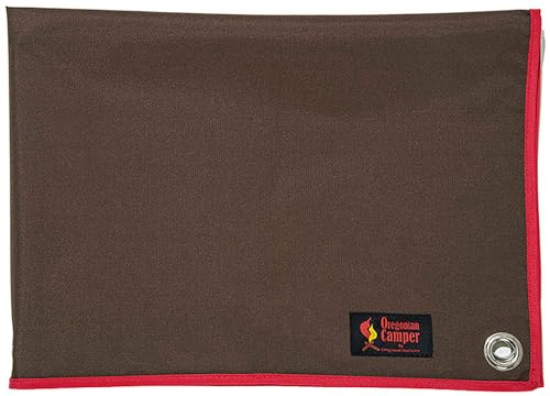 ブラウン/_/OCA503BR・Color:ブラウン・パッケージ個数:1・素材・材質:100％POLYESTER(ポリエステル)、裏面PVCコーティング(防水)・サイズ:140×100cm・重量:540g・性別:ユニセックス・原産国:中国裏面に防水加工が施されたグランドシートです。 シンプルな無地デザイン。 角に施されたハトメにペグ(杭)を打ち、風によるめくれ上がりを防ぐことができます。 機能性に優れた、アウトドアシーンで大活躍間違いなしのアイテムです。 1〜2人程で使えるSサイズから、5〜6人程で使えるLサイズまでの3サイズ展開です。 お手入れにつきましては、洗濯機での丸洗いはできず、水洗いが可能です。 ブラシ等をお使いいただくと良いかと思います。