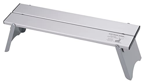 シルバー・連結機能・ソロシルバー/幅420×奥行115×高さ120mm/UC-574・Size:幅420×奥行115×高さ120mm・パッケージ個数:1・組立サイズ:(約)幅420×奥行115×高さ120mm、天板サイズ:(約)400×115mm・収納サイズ:(約)400×115×厚さ20mm・製品重量:(約)430g・耐荷重:10kg(均等)連結して使用する場合の耐荷重も10kg(均等)です。・材質:天板・脚部/アルミニウム合金(表面加工=アルマイト)、原産国:中国商品紹介 連結機能付きのアルミソロテーブル(1台入) 組み立て簡単。折り畳み式テーブル 2つあれば使い方が更に広がる。 2台連結して使用すると(約)幅420×奥行230×高さ120mmのテーブルに。 2台を使用しコンテナ台やクーラーボックス置きとしても。 収納ケース付きで持ち運びに便利。 軽量・コンパクト・シンプル設計。 お花見、キャンプ、ピクニック、ツーリング等に最適。 天板には、耐食、耐摩耗性に優れたアルマイト加工。 組立サイズ:(約)幅420×奥行115×高さ120mm 天板サイズ:(約)400×115mm 収納サイズ:(約)400×115×厚さ20mm 製品重量:(約)430g 耐荷重:10kg(均等)連結して使用する場合の耐荷重も10kg(均等)です。 材質:天板・脚部/アルミニウム合金(表面加工=アルマイト) 原産国:中国 ご注意:本製品はテーブル1台入です。 レンタル等による貸出、オークション等による販売や中古販売、及び譲渡によって発生した故障・破損・損害・事故などにつきましては一切責任を負いかねますので予めご了承ください。 安全警告 この製品は10kgまでの荷重に耐えます。連結して使用する場合も同様です。また、レンタルや販売、譲渡によって発生する故障・破損・損害・事故などにつきましては一切責任を負いかねますのでご了承ください。