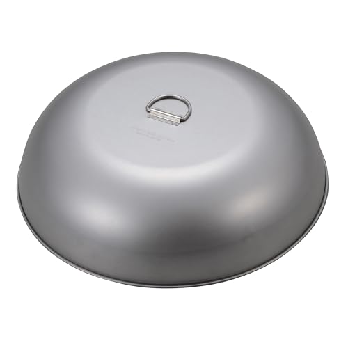 蓋(30・34cm用)シルバー/製品サイズ:(約)外径285×高さ80mm/UG-1604・Style:蓋(30・34cm用)・パッケージ個数:1・製品サイズ:(約)外径285×高さ80mm・製品重量:(約)350g・材質:本体/アルスター鋼板、つまみ/鉄(クロムめっき)、原産国:日本・キャプテンスタッグ対応プレート:UG-1592 ラウンドグリルプレート30cm、UG-1593 ラウンドグリルプレート34cm・特徴:ラウンドグリルプレート30・34cm用のフタ。フタをすることで、焼き・蒸し料理の幅が広がり効率アップ。鉄板焼きにも使えます。立てて、たためるつまみ。ラウンドグリルプレート30・34cm用のフタ。 フタをすることで、焼き・蒸し料理の幅が広がり効率アップ。 鉄板焼きにも使えます。 立てて、たためるつまみ。 製品サイズ:(約)外径285×高さ80mm 製品重量:(約)350g 材質:本体/アルスター鋼板、つまみ/鉄(クロムめっき) 原産国:日本 キャプテンスタッグ対応プレート:UG-1592 ラウンドグリルプレート30cm、UG-1593 ラウンドグリルプレート34cm レンタル等による貸出、オークション等による販売や中古販売、及び譲渡によって発生した故障・破損・損害・事故などにつきましては一切責任を負いかねますので予めご了承ください。