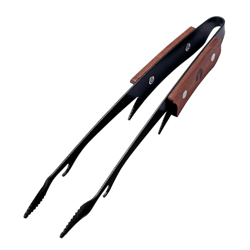 ブラックブラック/25cm/UG-3321・Size:25cmStyle:ブラック・製品サイズ:(約)全長250mm・製品重量:(約)102g・材質:ステンレス鋼(ふっ素樹脂塗膜加工)、グリップ/天然木・原産国:中国・特徴:キャプテンスタッグのシンボル鹿のツノをモチーフにしたトング。ソロからファミリータイプの焚き火台やBBQグリルに最適なミドルサイズ。卓上の焼肉トングとして。箸代わりのトングとしても便利。表面は汚れが落ちやすいふっ素加工。ステンレス製で丈夫で衛生的。持ちやすいウッドグリップ。シェラカップやボウルの縁に掛けられます。どちらで置いてもトングの先端がつかず衛生的。裏返してもアミ交換用フックとしても使えます。10×10mm以下の網目には使用できません。キャプテンスタッグのシンボル鹿のツノをモチーフにしたトング。 ソロからファミリータイプの焚き火台やBBQグリルに最適なミドルサイズ。 卓上の焼肉トングとして。 箸代わりのトングとしても便利。 表面は汚れが落ちやすいふっ素加工。 ステンレス製で丈夫で衛生的。 持ちやすいウッドグリップ。 シェラカップやボウルの縁に掛けられます。 どちらで置いてもトングの先端がつかず衛生的。 裏返してもアミ交換用フックとしても使えます。 10×10mm以下の網目には使用できません。 製品サイズ:(約)全長250mm 製品重量:(約)102g 材質:ステンレス鋼(ふっ素樹脂塗膜加工)、グリップ/天然木 原産国:中国 レンタル等による貸出、オークション等による販売や中古販売、及び譲渡によって発生した故障・破損・損害・事故などにつきましては一切責任を負いかねますので予めご了承ください。