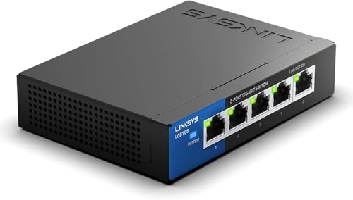 5ポートブラック/-/LGS105-JP・Style:5ポート・NT1525 日本正規店製品 5年・ファンレス設計により動作音が気にならず、未使用ポートを自動的に無効化し、LANケーブルの長さに応じて出力を制御するスマートパワーマネジメント機能も備えた省エネ設計です。・堅牢な金属筐体で耐久性と放熱性に優れ、壁掛け・平置きの両方に対応。さまざまな設置環境にフィットします。・802.1pおよびDSCPに対応したQoS機能を備え、音声や動画など優先度の高い通信をスムーズに処理します。・プラグアンドプレイ対応で、複雑な設定不要。家庭からオフィスまで幅広いユーザーに対応します。Linksysの5ポートギガビットスイッチは、金属筐体で放熱性と静音性に優れたファンレス設計。省電力機能を搭載し、家庭や小規模オフィスに最適な高性能ネットワーク機器です。 ●ポート数：5 ●対応速度：10/100/1000Mbps（全ポート対応） ●MACアドレステーブル：2000 ●バンド：10Gbps ●性能：64B フレーム、1.488 Mpps（1000Mポート）、0.1488Mpps（100Mポート）、0.01488Mpps（10Mポート） ●QoS：802.1p、DSCP ●電源：ACアダプター ●省電力：ケーブル接続認識、スリープモード ●筐体：金属筐体、ファンレス ●サイズ：120x88x26mm ●重さ：0.25kg ●設置：壁掛け、平置き ●付属品：クイックインストールガイド、電源アダプター、壁掛け用取り付けキット