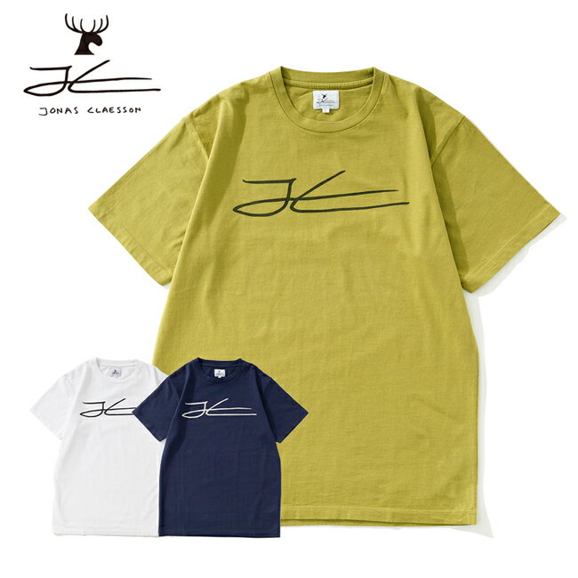 メーカー希望小売価格はメーカーカタログに基づいて掲載していますSpec ブランド名 JONAS CLAESSON ジョナスクレアッソン 商品名 JC Logo JCロゴ メーカー型番 E-027 サイズ S：着丈約66　身幅約48　袖丈約19.5M：着丈約70　身幅約50　袖丈約20L：着丈約71　身幅約53.5　袖丈約20.5XL：着丈約76.5　身幅約55　袖丈約22(単位：cm)※平置き採寸のため若干の誤差がある場合がございます。あらかじめご了承ください。 カラー WhiteGreenNavy 詳細 &nbsp; JONAS CLAESSONのサインが描かれたTシャツです。右裾にもJONAS CLAESSONのサインの刺繍が施されています。【素材】本体：コットン100％リブ部分：コットン100％ ------------------------------------------------------------ ※モニタやPC環境等により実物と多少色合いが異なって見える場合もございます。 ※外箱がある商品につきましては生産、運搬の過程上、商品の箱(外箱)に多少の汚れや、破れ等が生じる場合がございます。 予めご了承の上お買い求め頂きます様、よろしくお願いいたします。 ※パターン生地を使用している商品によってはパターン位置に個体差がございます。予めご了承下さい。 ※一部商品画像にメーカー提供画像を使用している商品もございますので、仕様が予告なく変更される場合がございます。 ※複数のショッピングモールで同時販売しておりますので、在庫切れになってしまう場合がございます。 厳重に注意し在庫システムで管理を行っておりますが、お買い上げいただいた商品が品切れになってしまう場合がございます。 また、人気商品に関しましても複数のお客様が一度に購入を行い、在庫の反映が間に合わずご購入できてしまう場合がございます。 その際はお客様には必ずご連絡をさせていただきますが、万が一入荷予定がない場合はキャンセルさせていただく場合がございます。 大変申し訳ございませんがあらかじめご了承ください。 ※メール便発送対象商品に関しましては、メール便規定料金にてお送りします。 ※ガス缶などをご使用いただく商品の場合、同メーカーのものをご使用いただくことを推奨しております。製品不良などが起こった場合、保証対象外となる場合がございます。 ------------------------------------------------------------
