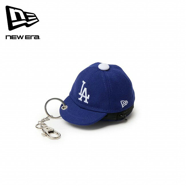 メーカー希望小売価格はメーカーカタログに基づいて掲載していますSpec ブランド名 NEWERA ニューエラ 商品名 ミニキャップ イヤホンケース ロサンゼルス・ドジャース ダークロイヤル メーカー型番 15135251 サイズ 縦約10×横約8×高さ約5cm※自社採寸のため、多少の誤差はあらかじめご了承ください。 カラー ダークロイヤル 詳細 &nbsp; イヤホンなどの小物を収納できる、キャップ型のミニキーホルダー。バッグやベルトループに取り付けられ、アクセサリー感覚で取り入れられるアイテム。----------------------------------【素材】ポリエステル ------------------------------------------------------------ ※モニタやPC環境等により実物と多少色合いが異なって見える場合もございます。 ※外箱がある商品につきましては生産、運搬の過程上、商品の箱(外箱)に多少の汚れや、破れ等が生じる場合がございます。 予めご了承の上お買い求め頂きます様、よろしくお願いいたします。 ※パターン生地を使用している商品によってはパターン位置に個体差がございます。予めご了承下さい。 ※一部商品画像にメーカー提供画像を使用している商品もございますので、仕様が予告なく変更される場合がございます。 ※複数のショッピングモールで同時販売しておりますので、在庫切れになってしまう場合がございます。 厳重に注意し在庫システムで管理を行っておりますが、お買い上げいただいた商品が品切れになってしまう場合がございます。 また、人気商品に関しましても複数のお客様が一度に購入を行い、在庫の反映が間に合わずご購入できてしまう場合がございます。 その際はお客様には必ずご連絡をさせていただきますが、万が一入荷予定がない場合はキャンセルさせていただく場合がございます。 大変申し訳ございませんがあらかじめご了承ください。 ※メール便発送対象商品に関しましては、メール便規定料金にてお送りします。 ※ガス缶などをご使用いただく商品の場合、同メーカーのものをご使用いただくことを推奨しております。 製品不良などが起こった場合、保証対象外となる場合がございます。 ------------------------------------------------------------