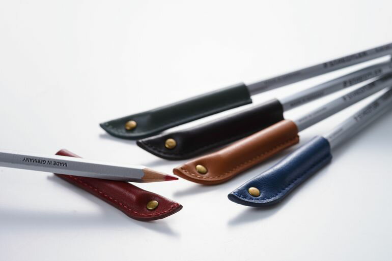 えんぴつキャップ 5ヶセット ペンキャップ 本革製 牛革 えんぴつカバー 鉛筆キャップ えんぴつ用ホルダー 色鉛筆 ファーバーカステル ステッドラー ホルベイン...