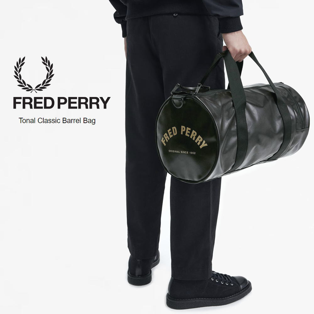 フレッドペリー FRED PERRY トーナル クラシック バレル バッグ Tonal Classic Barrel Bag ブラック/ゴールド L7260 774 ［BG］【GIOJ】