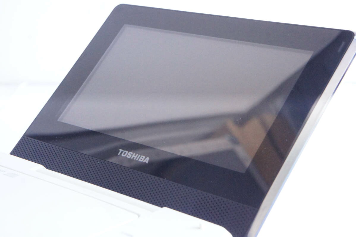 ����š����TOSHIBA 7V���ݡ����֥�DVD�ץ졼�䡼 REGZA�쥰�� SD-P77SW �ۥ磻��