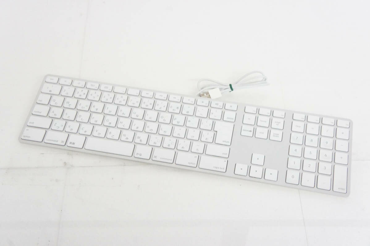 【中古】Appleアップル USB Keyboard テンキー付 日本語（JIS） MB110J/A A1243